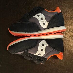 NWT Saucony Shoes Size 4m Toddler Baby Jazz HL SNEAKERS black/grey/orange